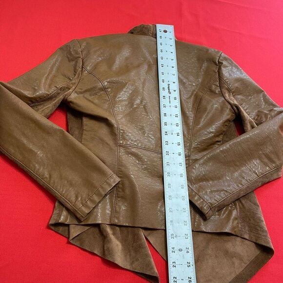 Blank NYC Women’s Brown Faux Suede Long Sleeve Moto Jacket Size Small - Picture 8 of 8
